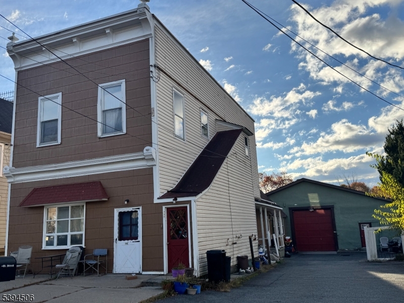 main property photo 0