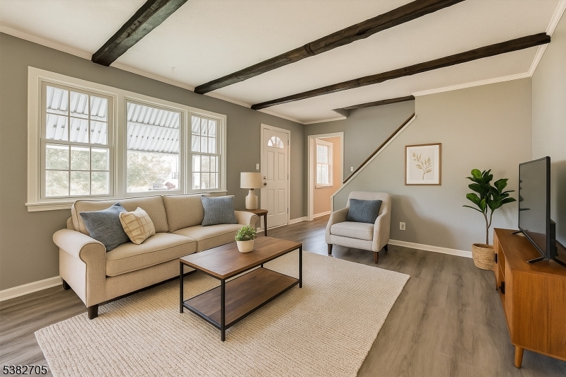 property viewer photo 12