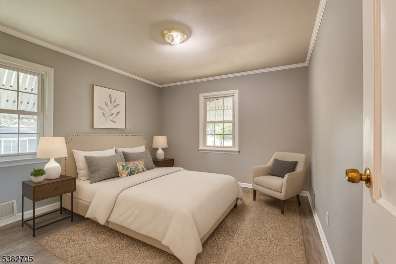 property viewer photo 18