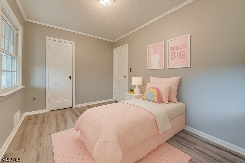 property viewer photo 20