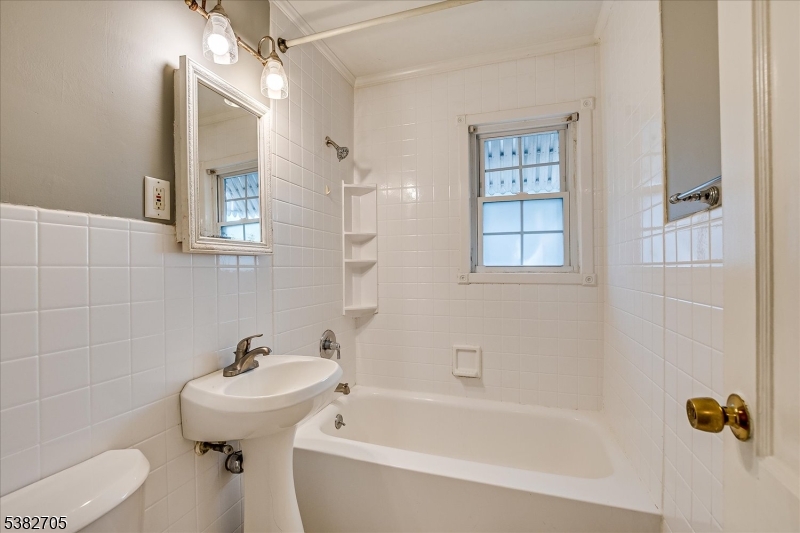 property viewer photo 21
