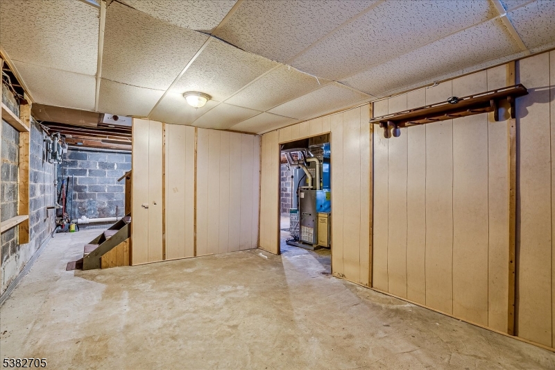 property viewer photo 26