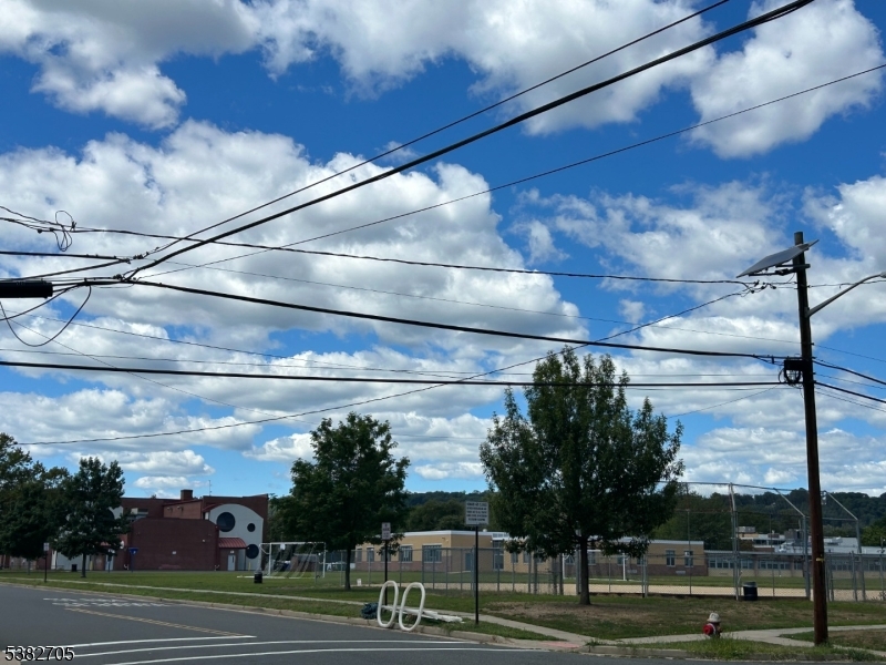 property viewer photo 40
