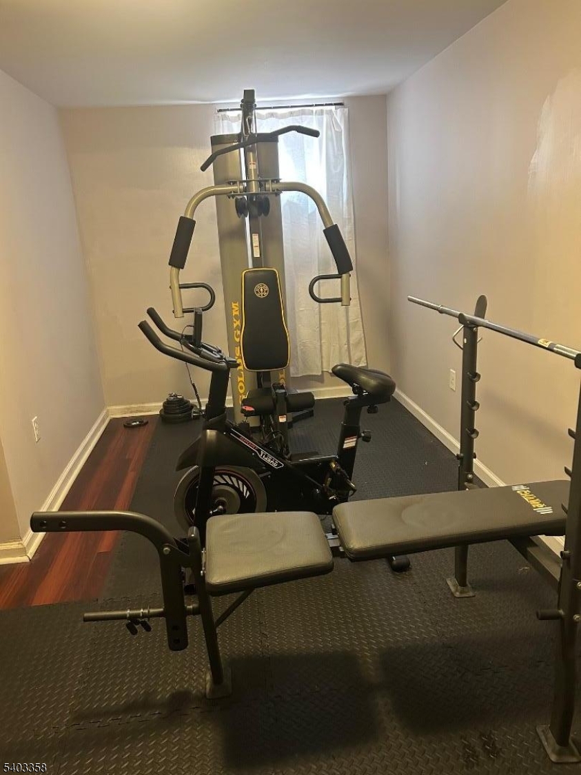 main property photo 33