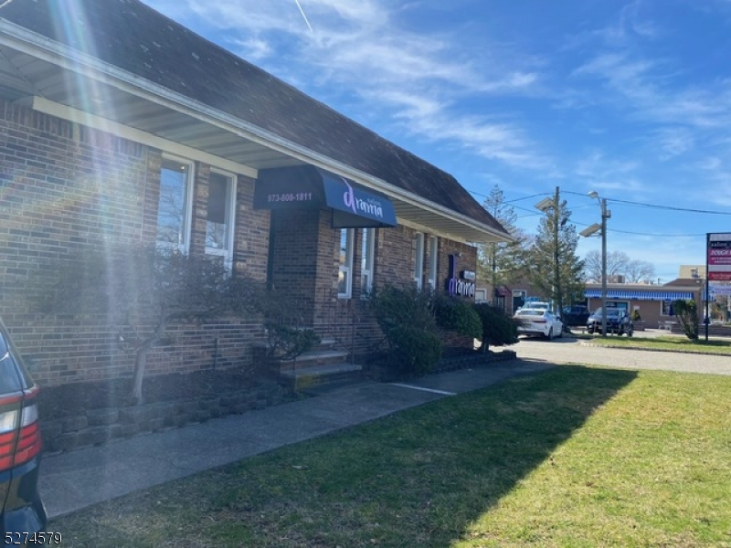 main property photo 20
