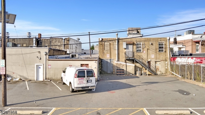 main property photo 12