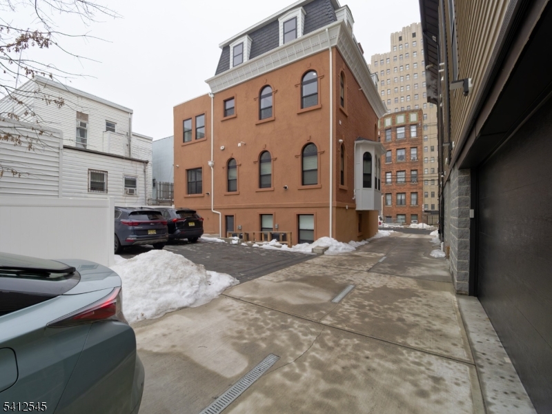 main property photo 24