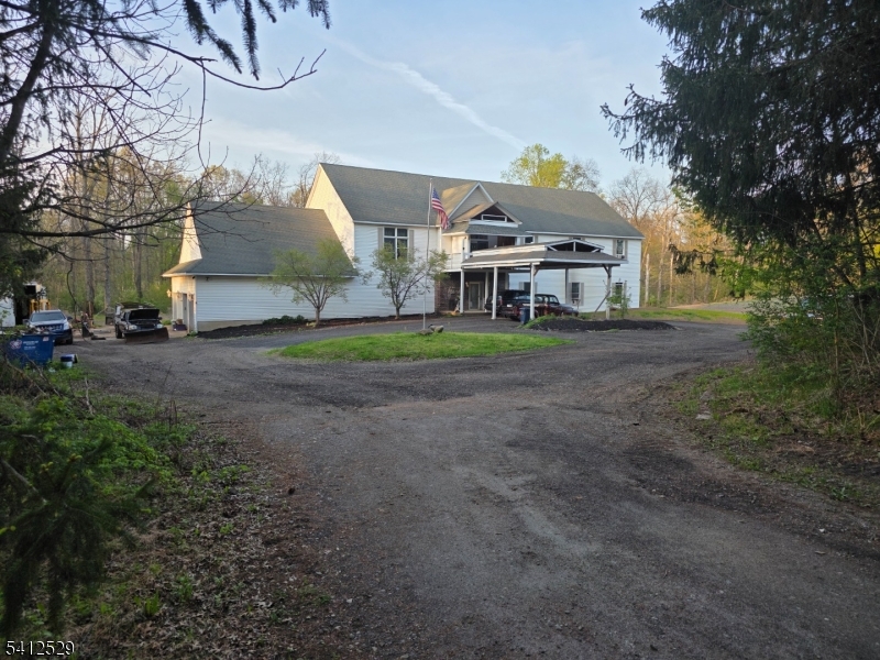 main property photo 38