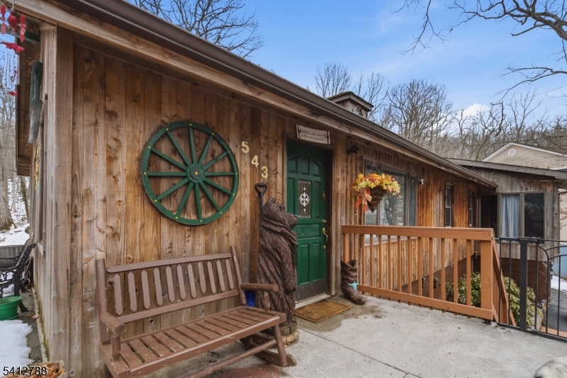 main property photo 22