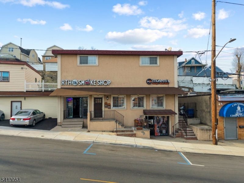 main property photo 1