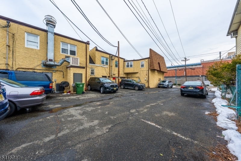 main property photo 21