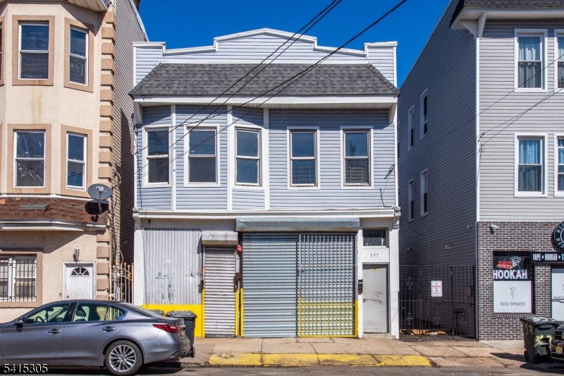 main property photo 20