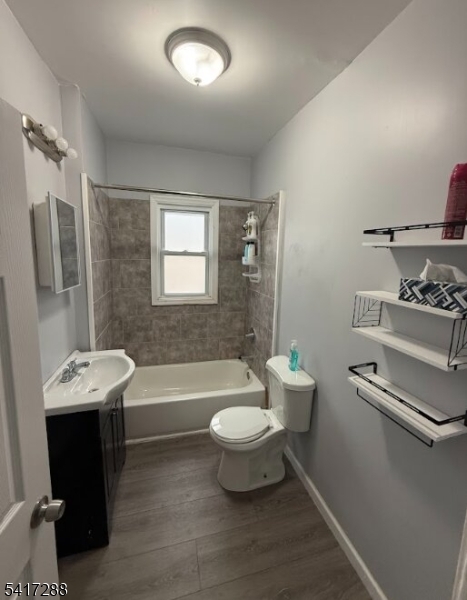 main property photo 12