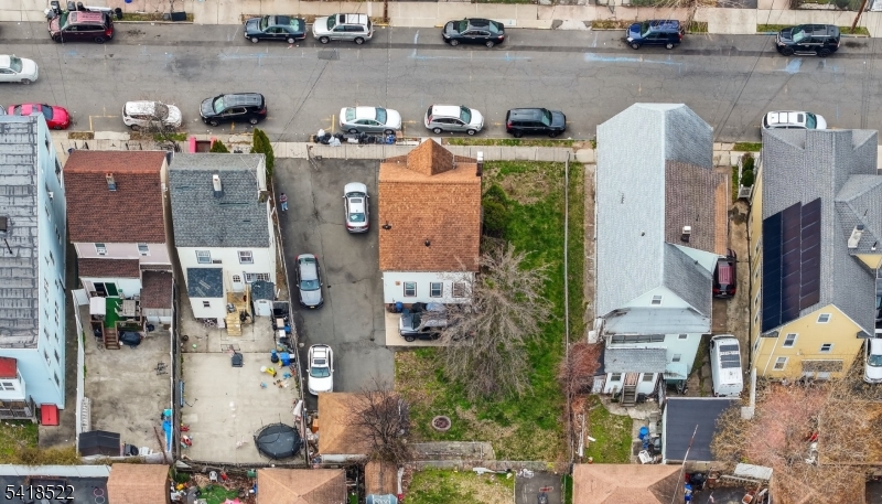 main property photo 39
