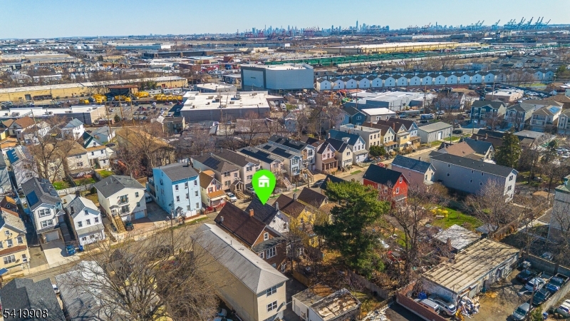 main property photo 26