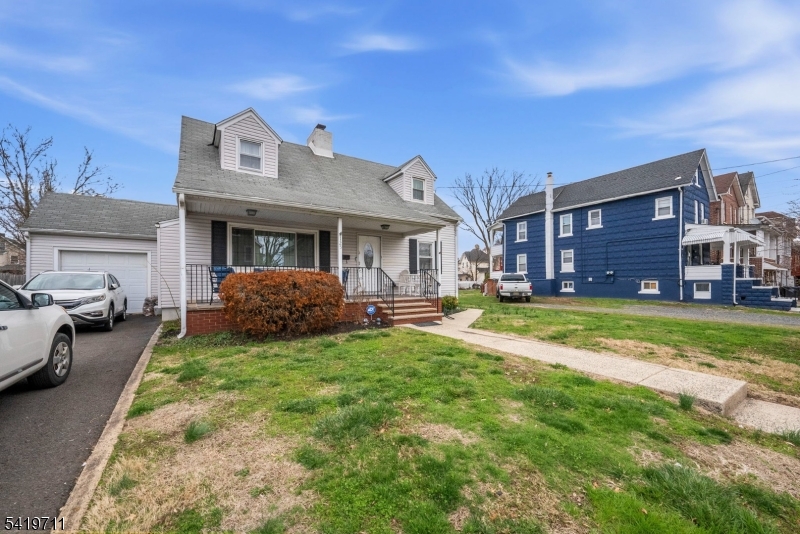 main property photo 29