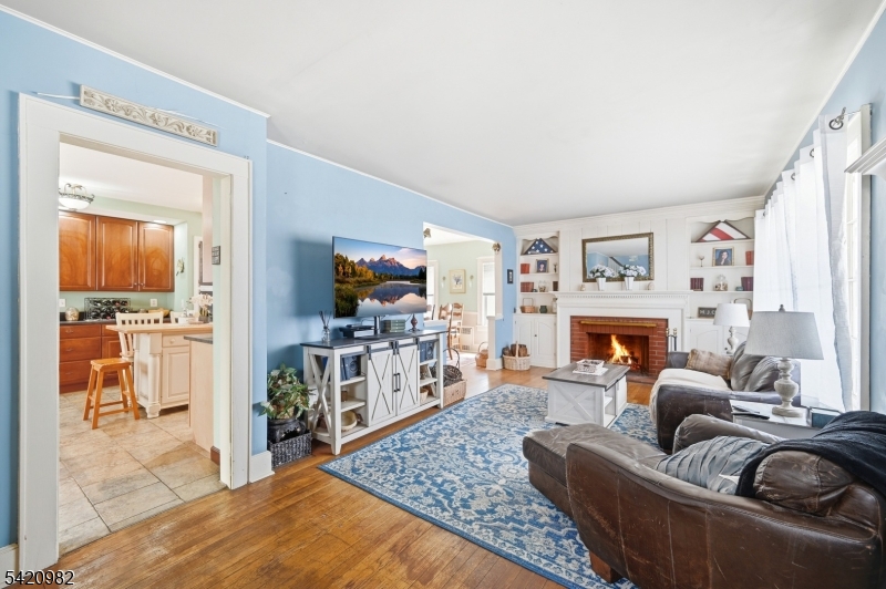 main property photo 4