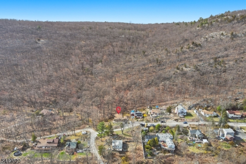 main property photo 44