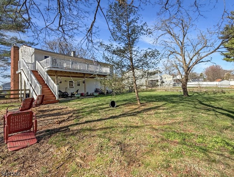 main property photo 28