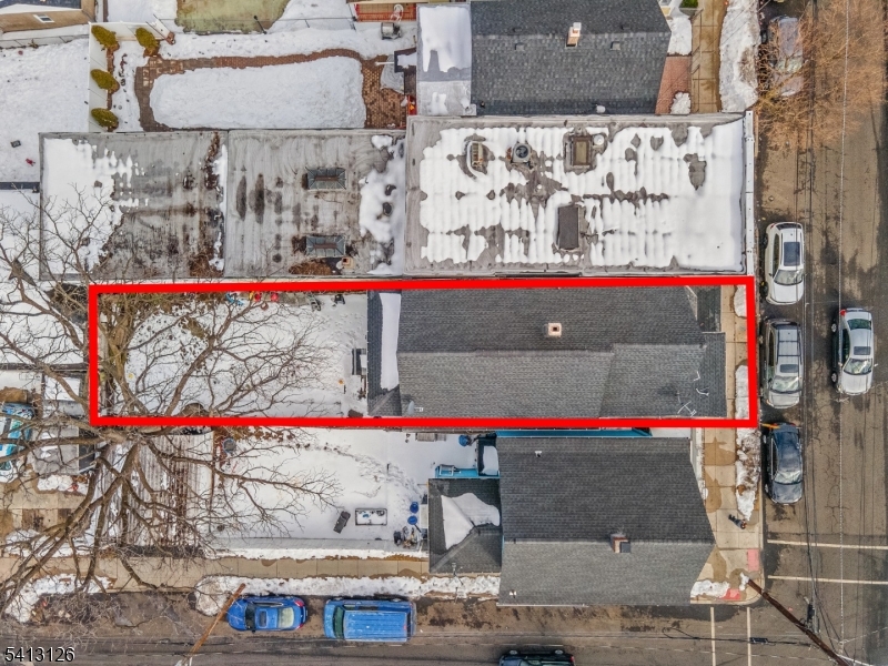 main property photo 17