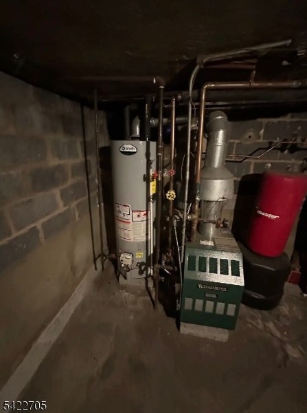 main property photo 8