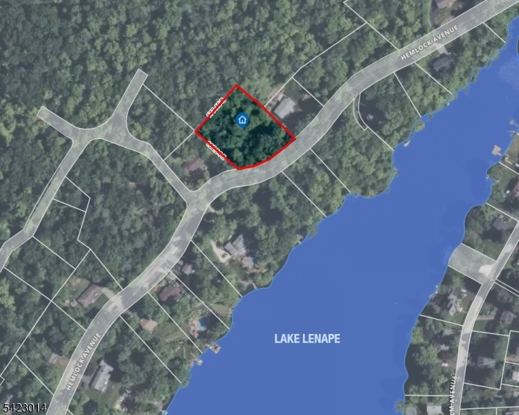 main property photo 10