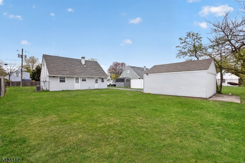main property photo 20
