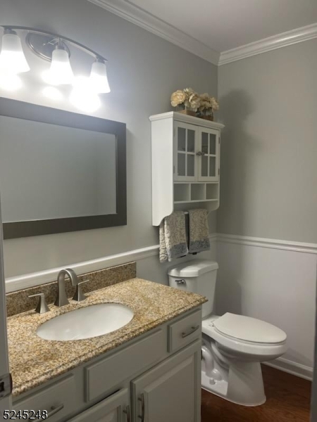 main property photo 16