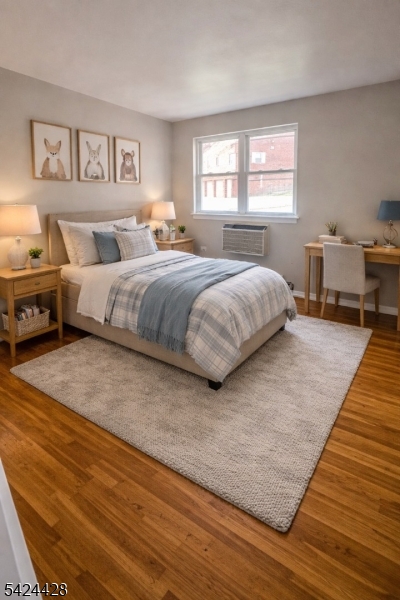 main property photo 14
