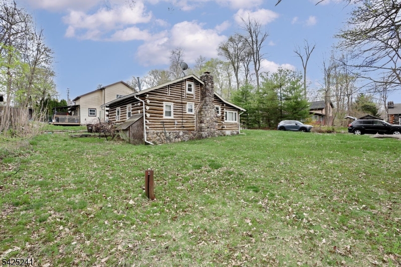 main property photo 14