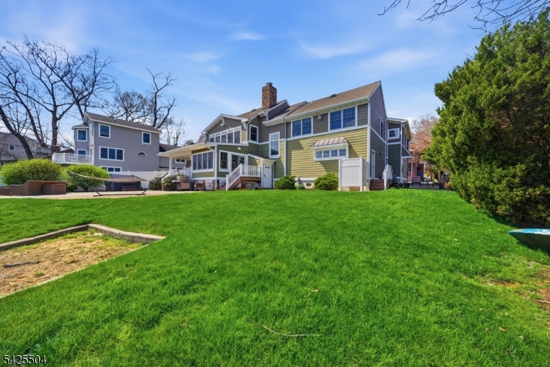 main property photo 39