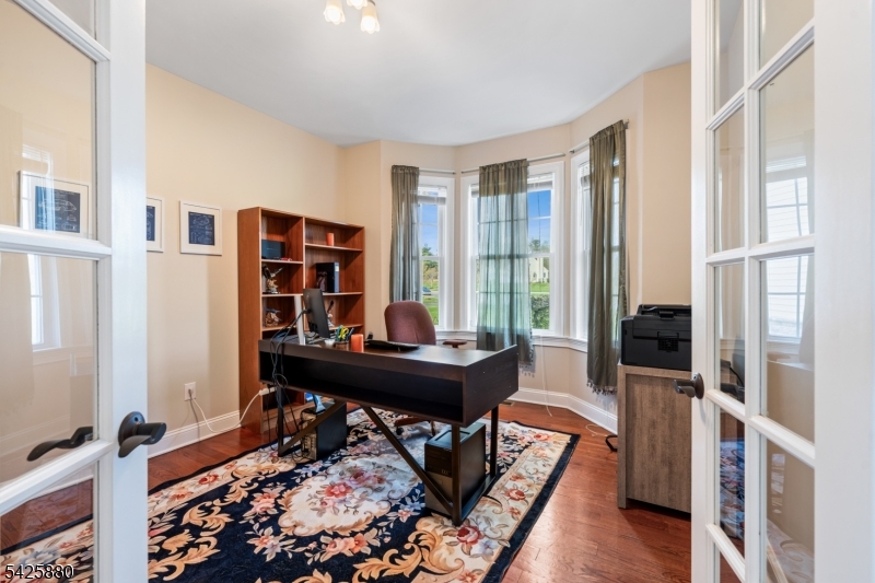 main property photo 18