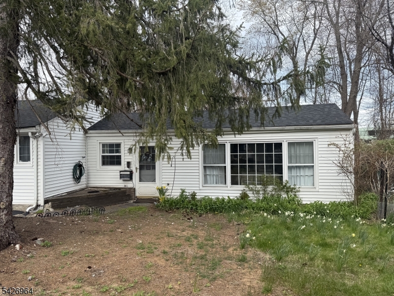 main property photo 42