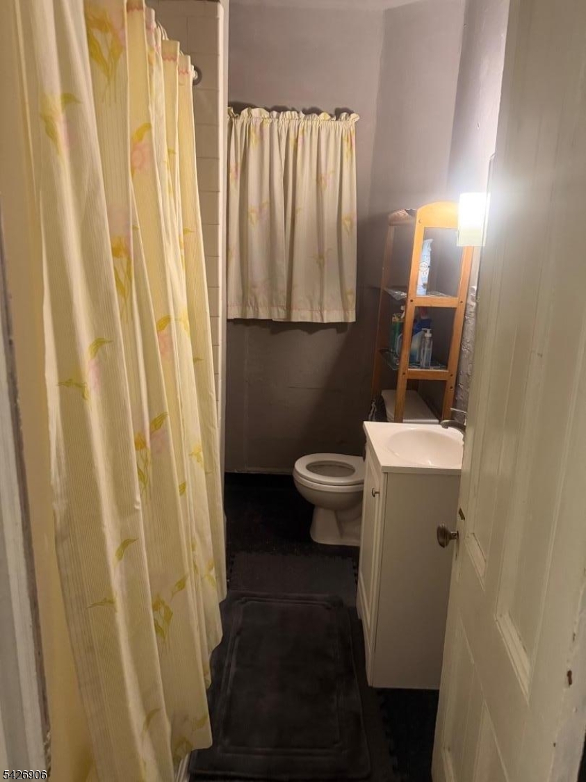 main property photo 11