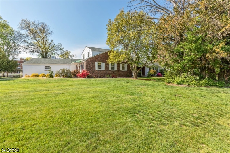 main property photo 46