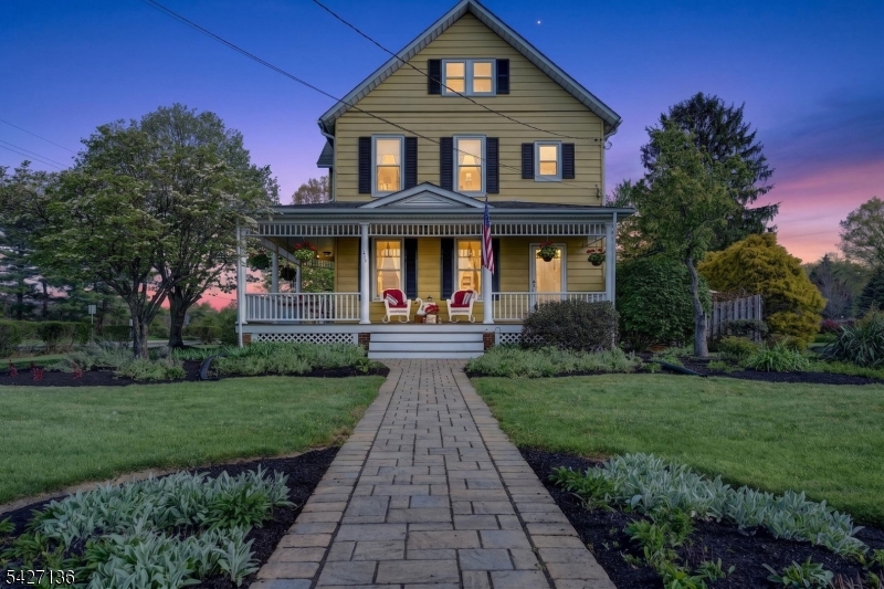 main property photo 40