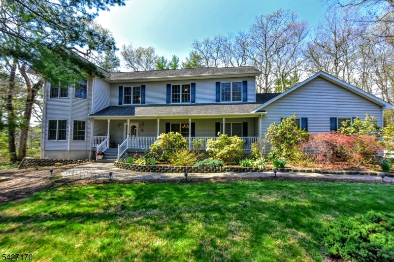 main property photo 4