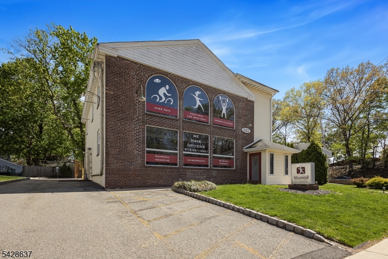 main property photo 5