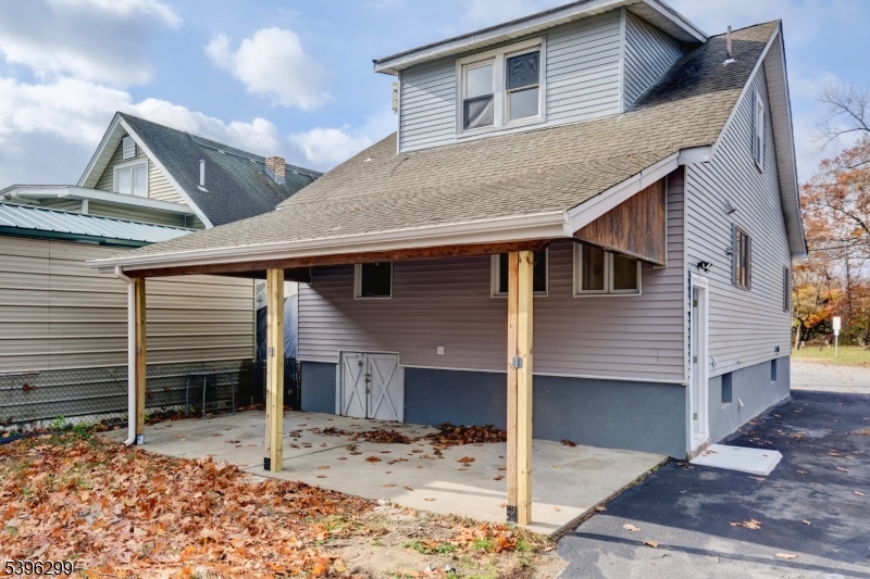 main property photo 42