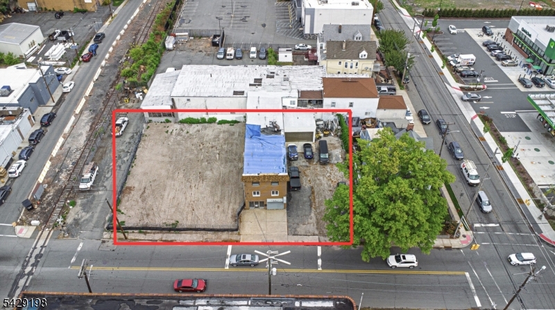 main property photo 15