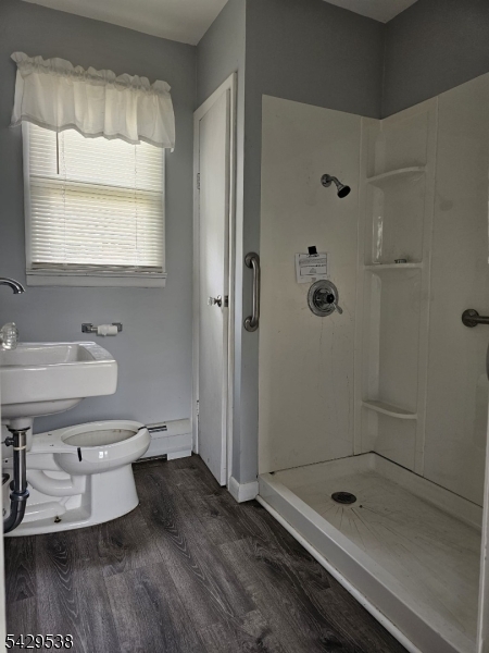 main property photo 8