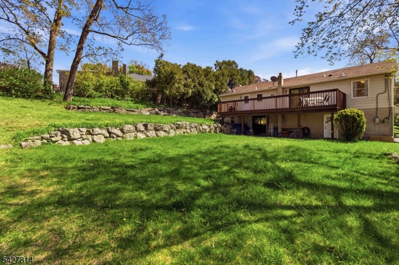 main property photo 45