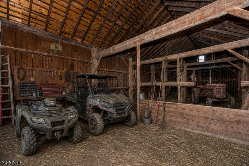 main property photo 44