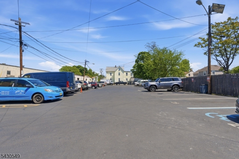 main property photo 8