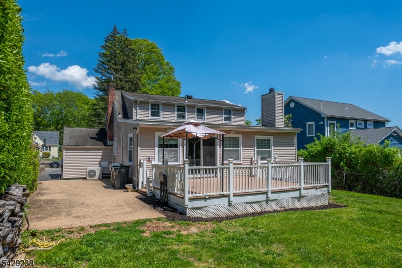 main property photo 33