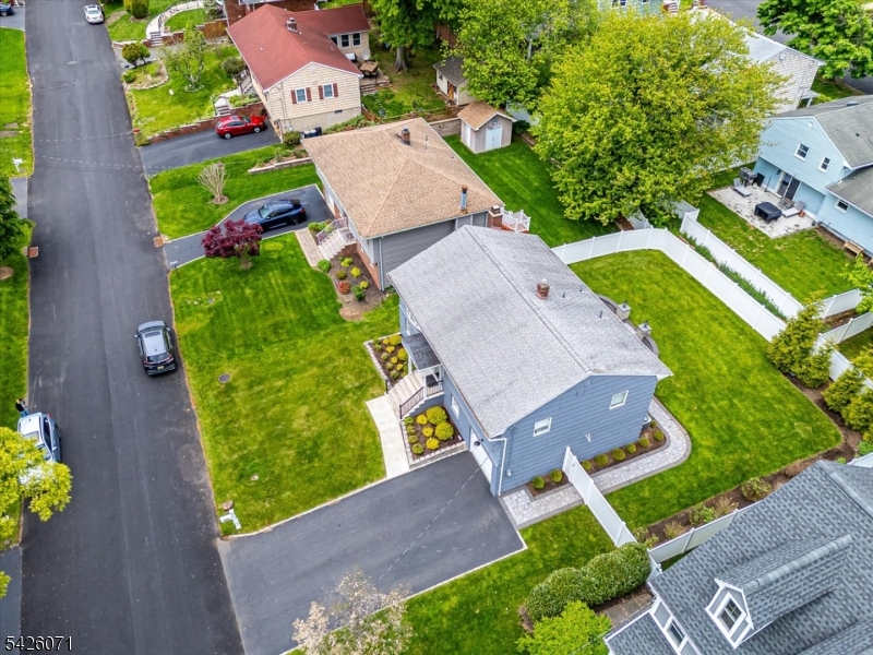 main property photo 43