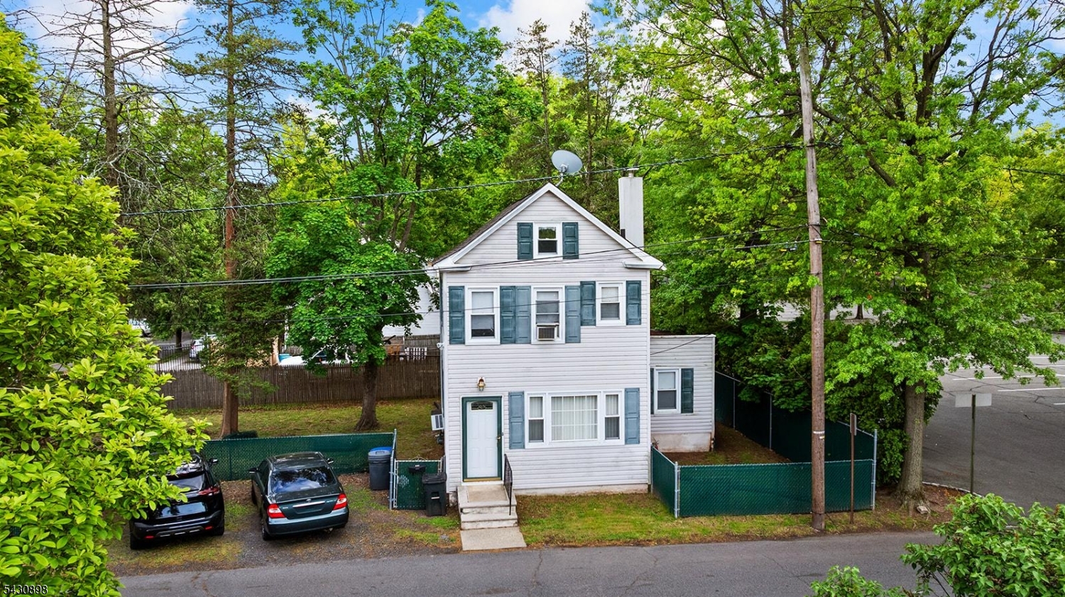 main property photo 2