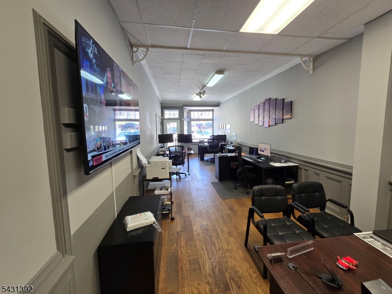 main property photo 22