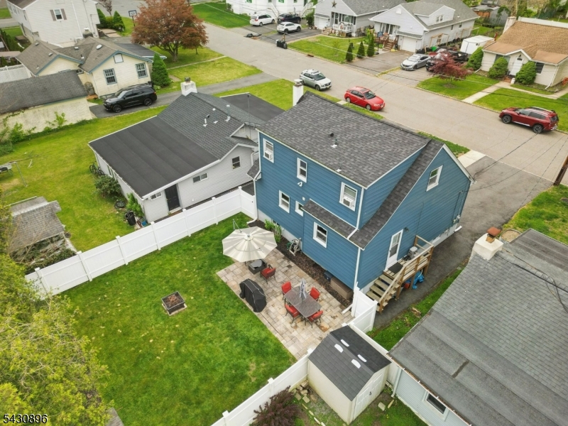 main property photo 41