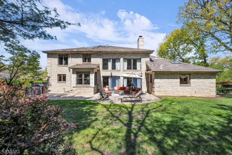 main property photo 42